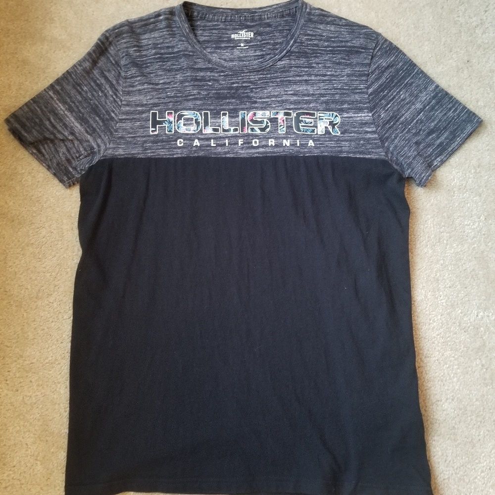 Hollister T-shirt